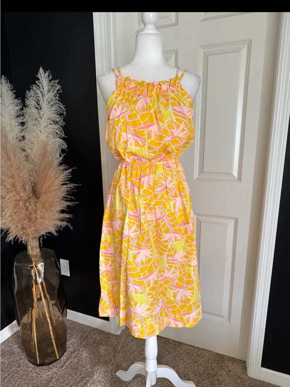 Vintage Lilly Pulitzer “The Lilly” 70’s Vibrant Tropical Print Midi Dress Medium - Picture 2 of 12
